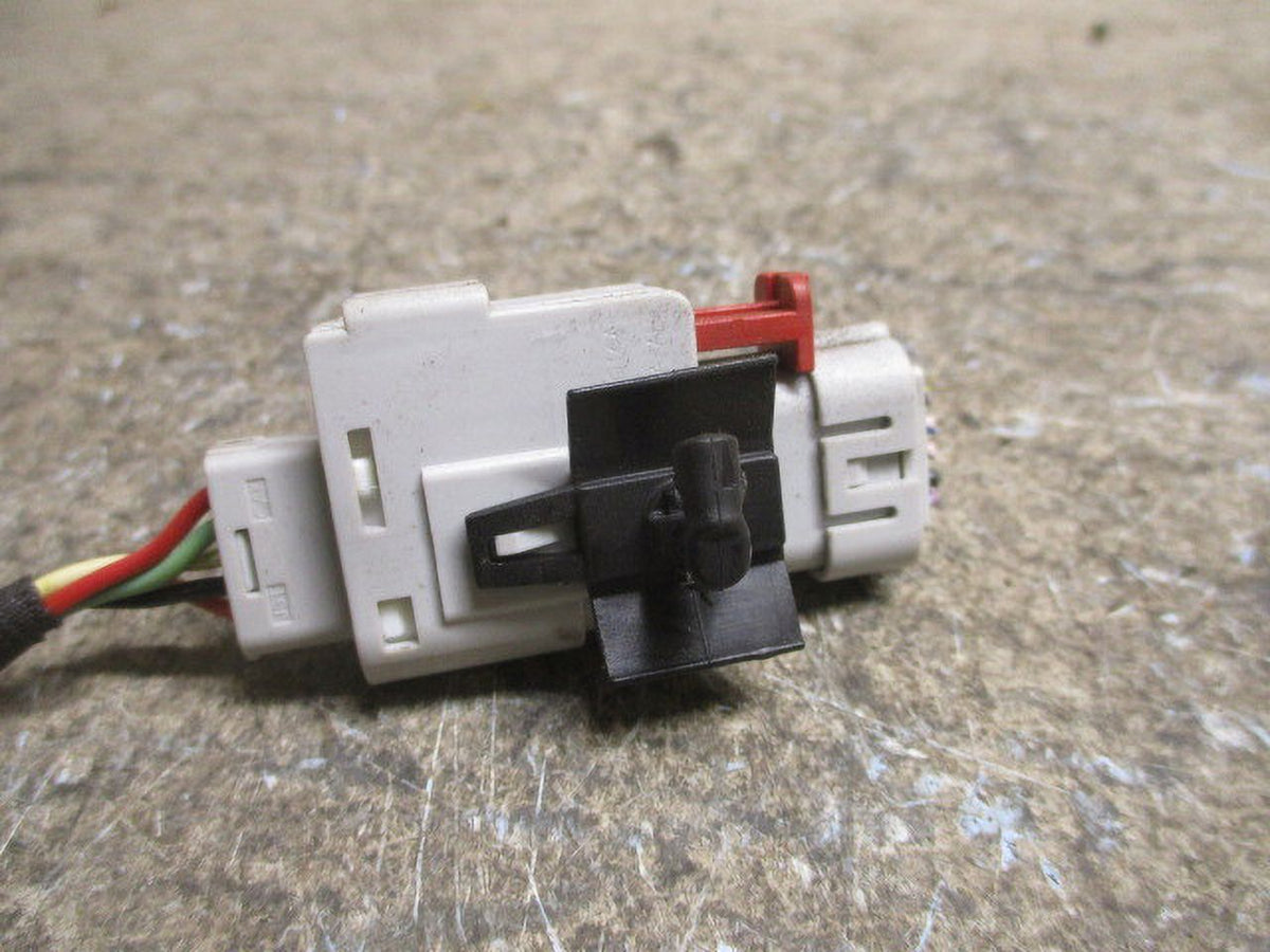 OEM View Equinox LKQ Camera Rear Back Up Pre-Owned 21 18 20 Chevrolet 19 (Good)