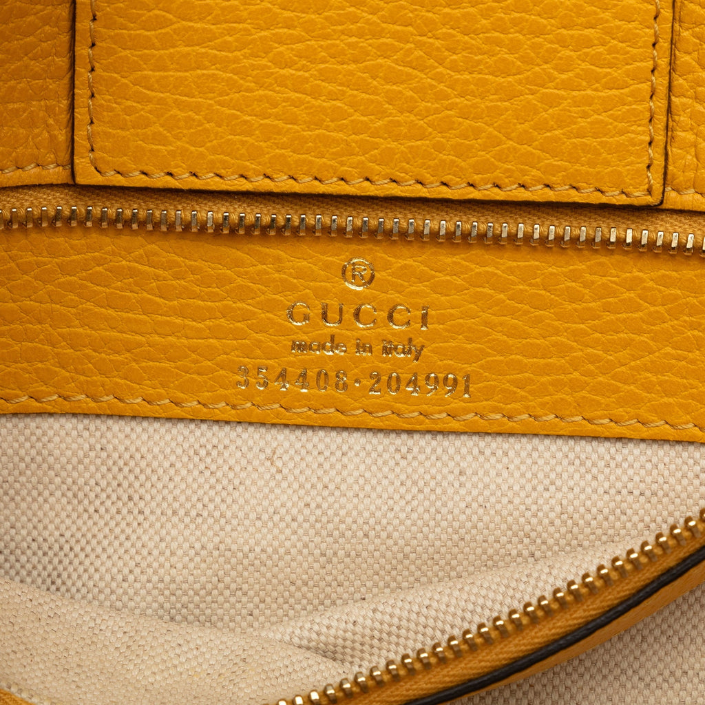 Yellow Pre-Owned Leather Unisex Medium Bag Authenticated Swing Tote Tote (Good) Calf