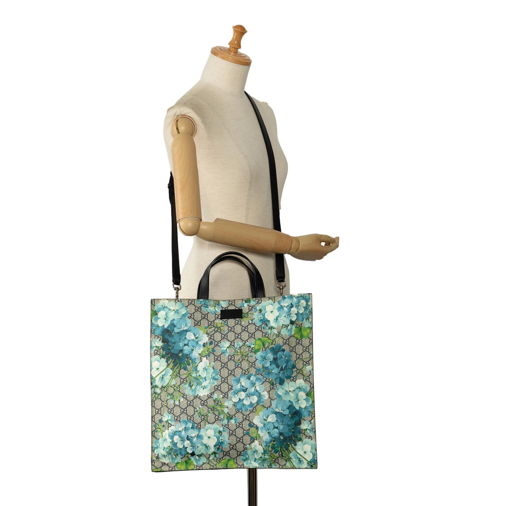 Authenticated Pre-Owned Convertible Unisex Fabric (Good) Soft Canvas GG Tote Blooms Satchel Supreme Blue Coated